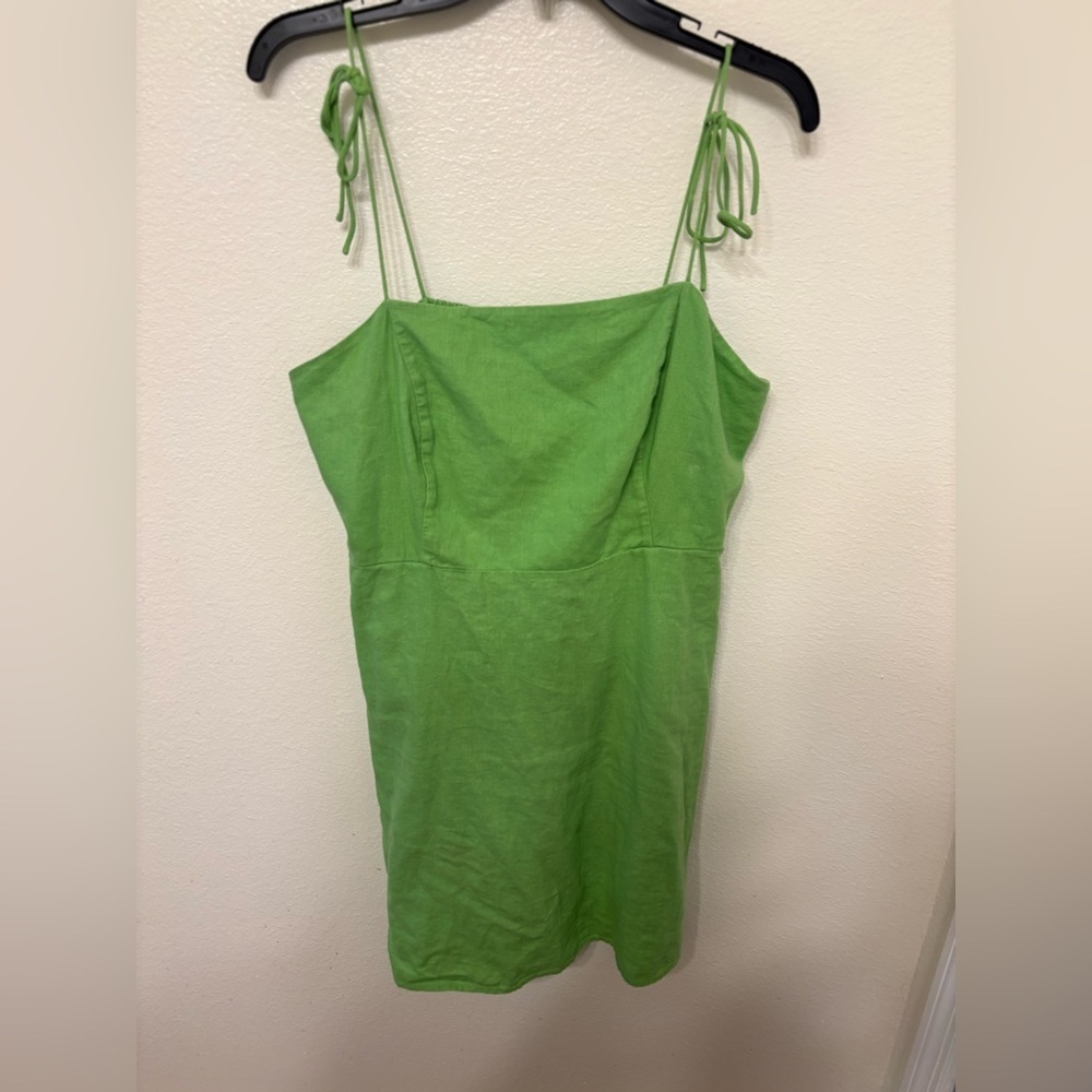 Old Navy minimalist simple Light Green dress with pockets